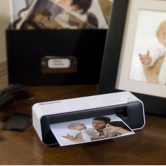 Pandigital Photolink One-Touch 4” x 6” Photo and Slide and Negative Scanner.NWT - Picture 5 of 6